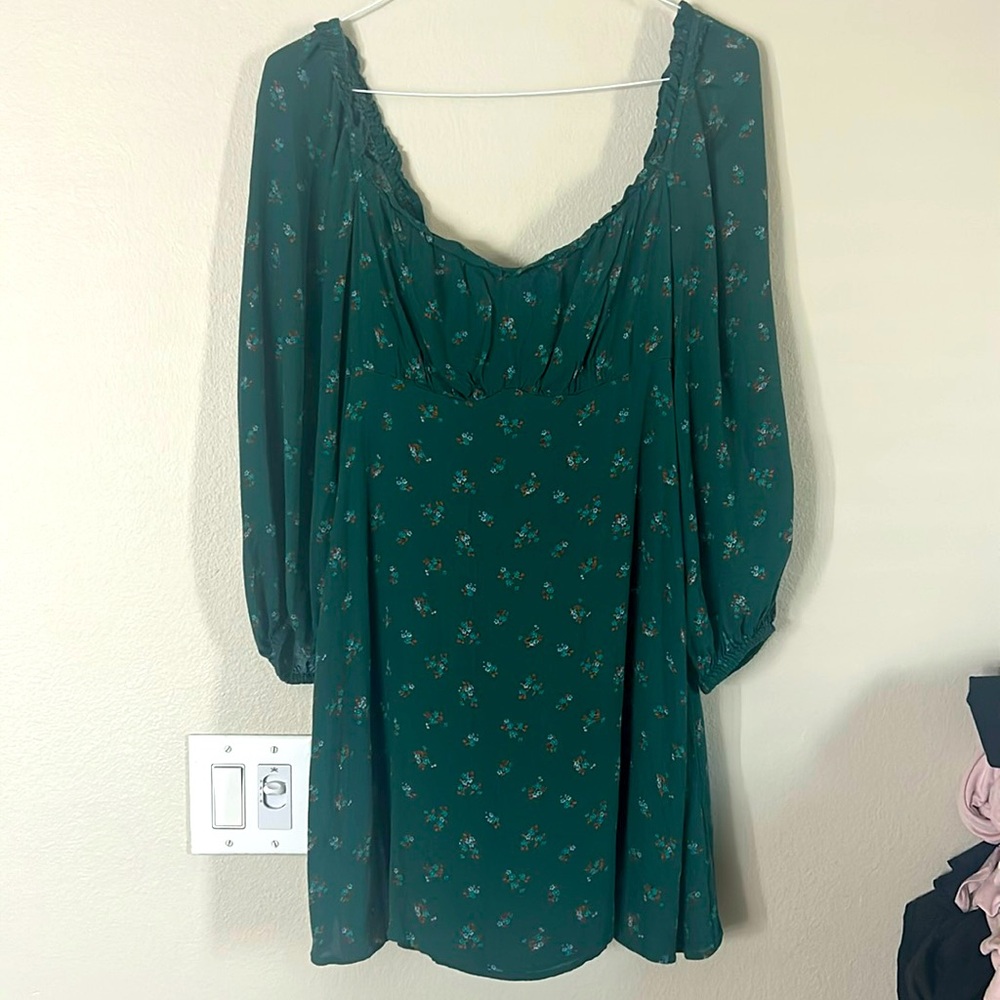 Green Floral Off-Shoulder Dress